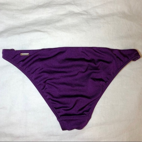 LIKE NEW! Victoria’s Secret Toggle Bikini Bottom - Picture 4 of 6